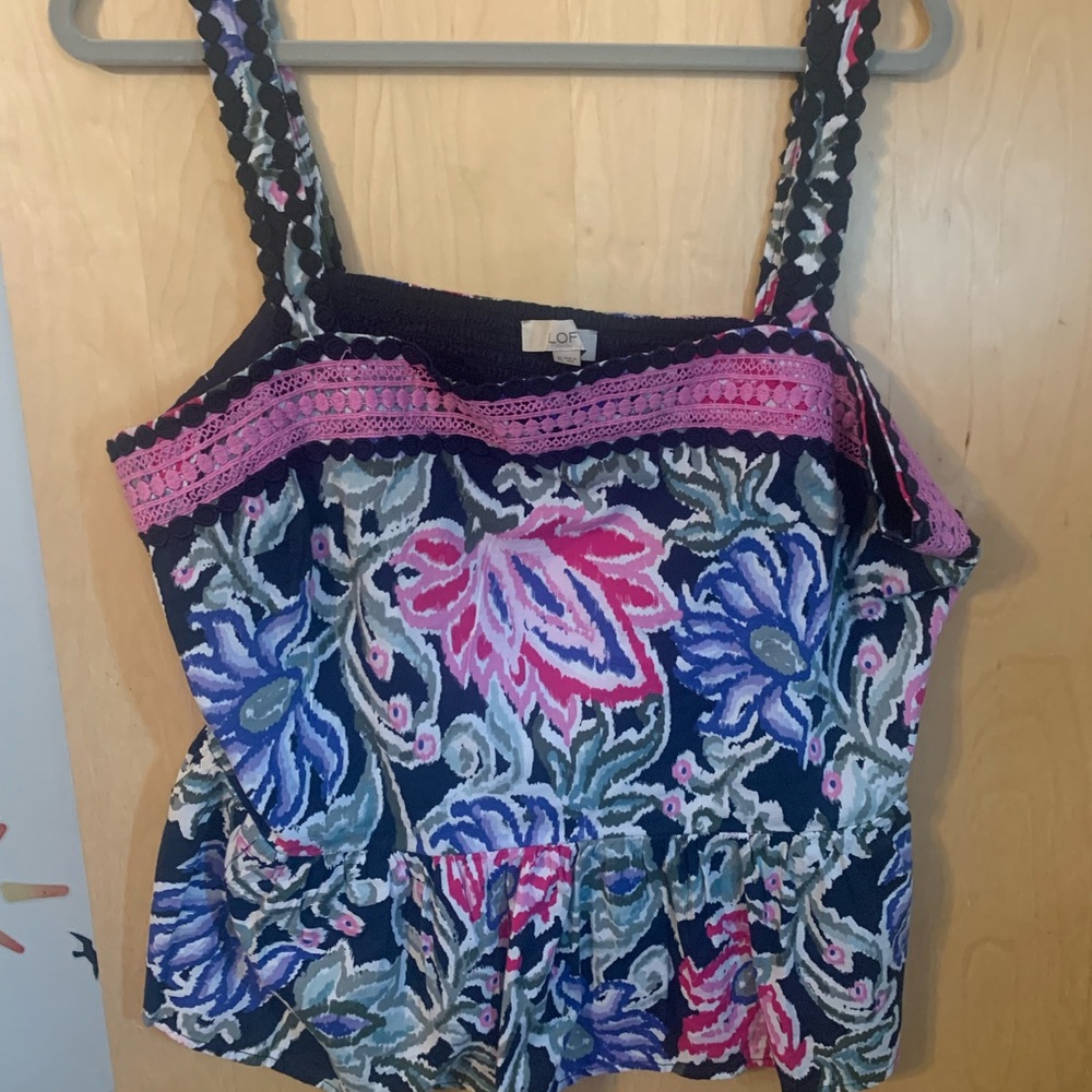 Women’s peplum top